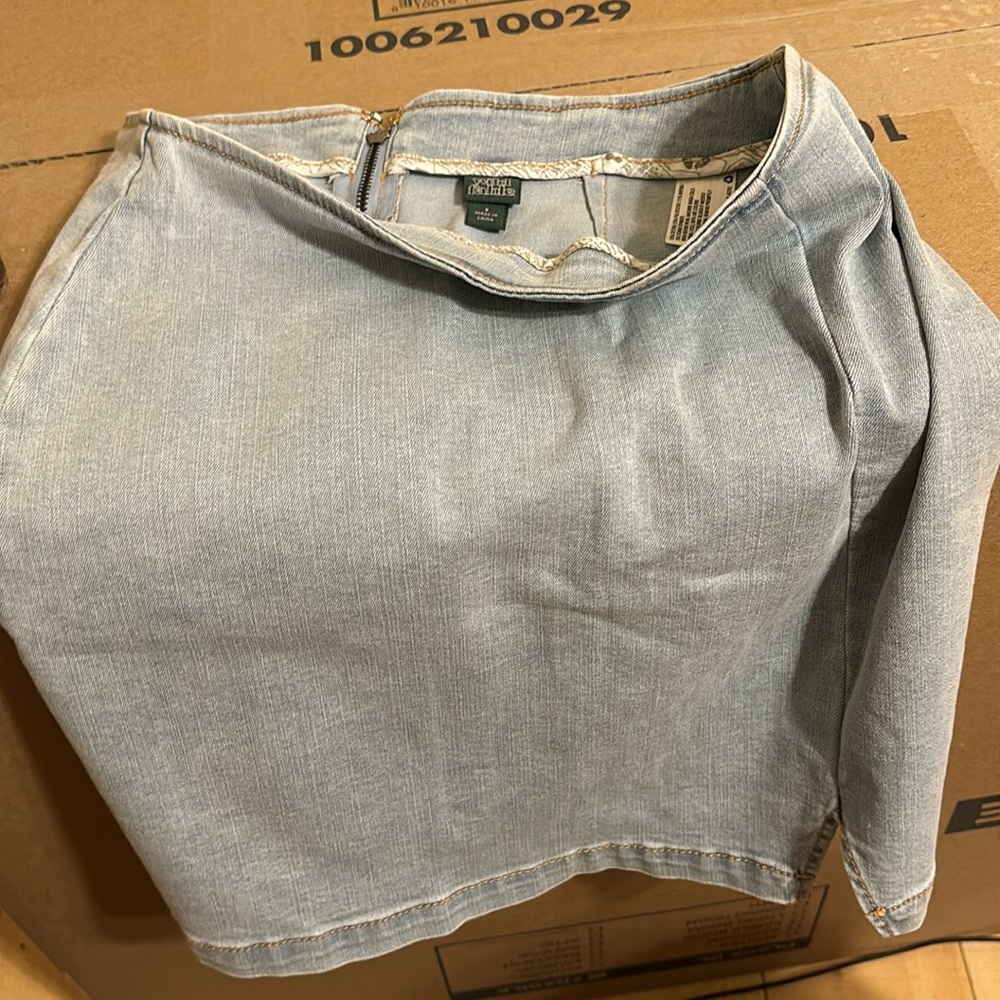 Wild fable Jean skirt
